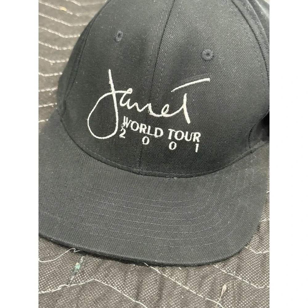 Vintage NWT - 2001 Janet Jackson World Tour Embroidered Flex Fit Hat Cap L/XL - Picture 2 of 6